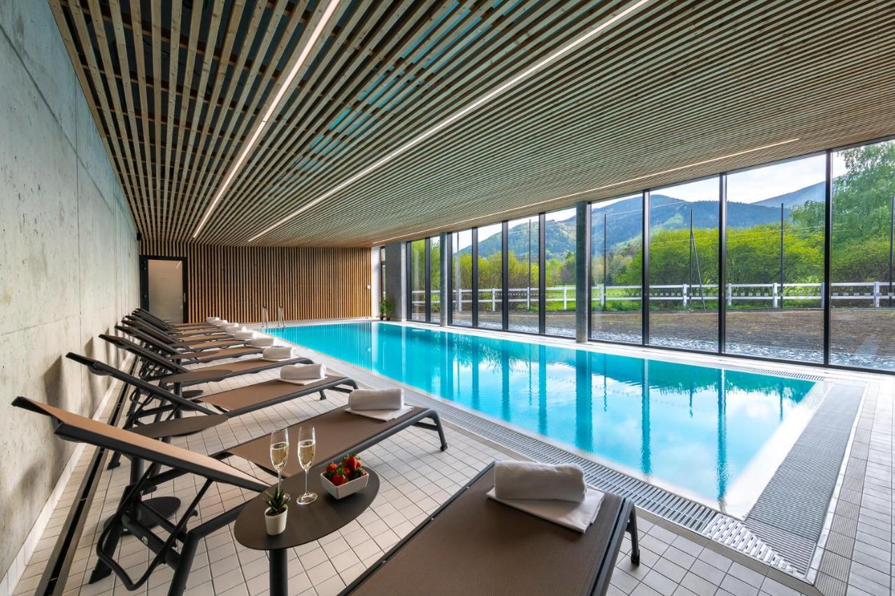 Tee House Челадна Экстерьер фото
